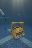 Robot per piscine - Pulitore Maytronics Dolphin Wave 100 - Img 3